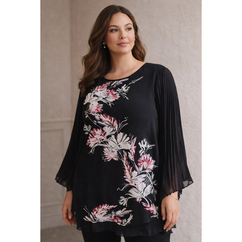 Vince Camuto 2X Black Floral Blouse Pleated‎ Sleeve Sheer Tunic Top